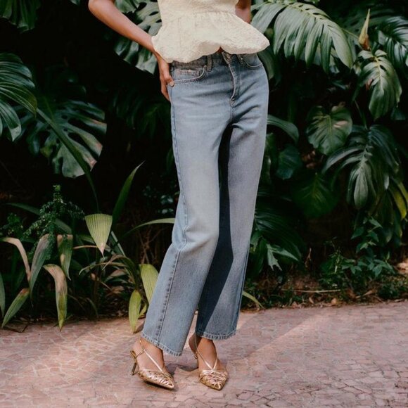 NWT Zara Mid-Rise Straight fit Jeans - Vintage Wash - Size 27 (4) - Picture 2 of 4